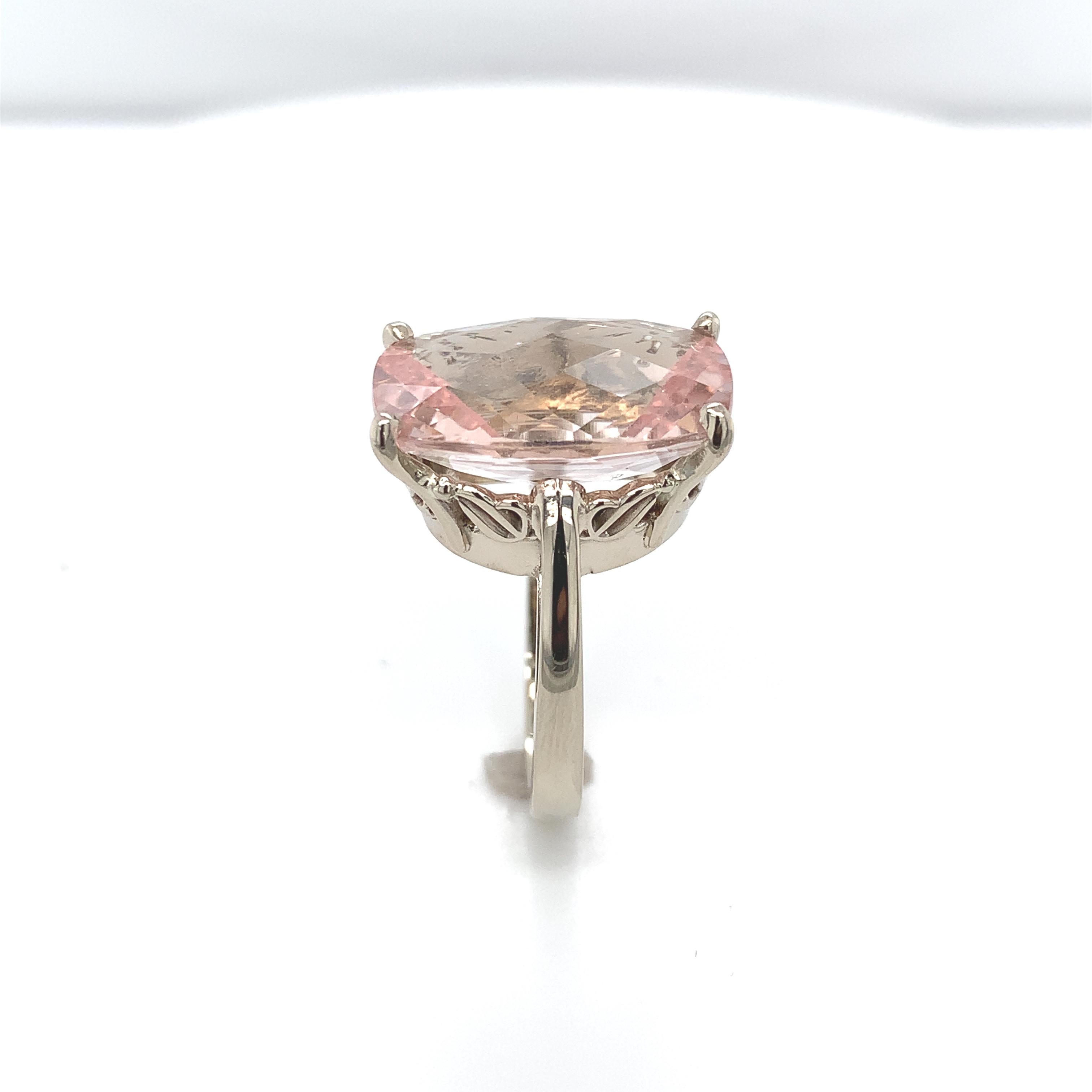  14K White Gold Large 10.85 carat Morganite Ring In New Condition For Sale In Big Bend, WI