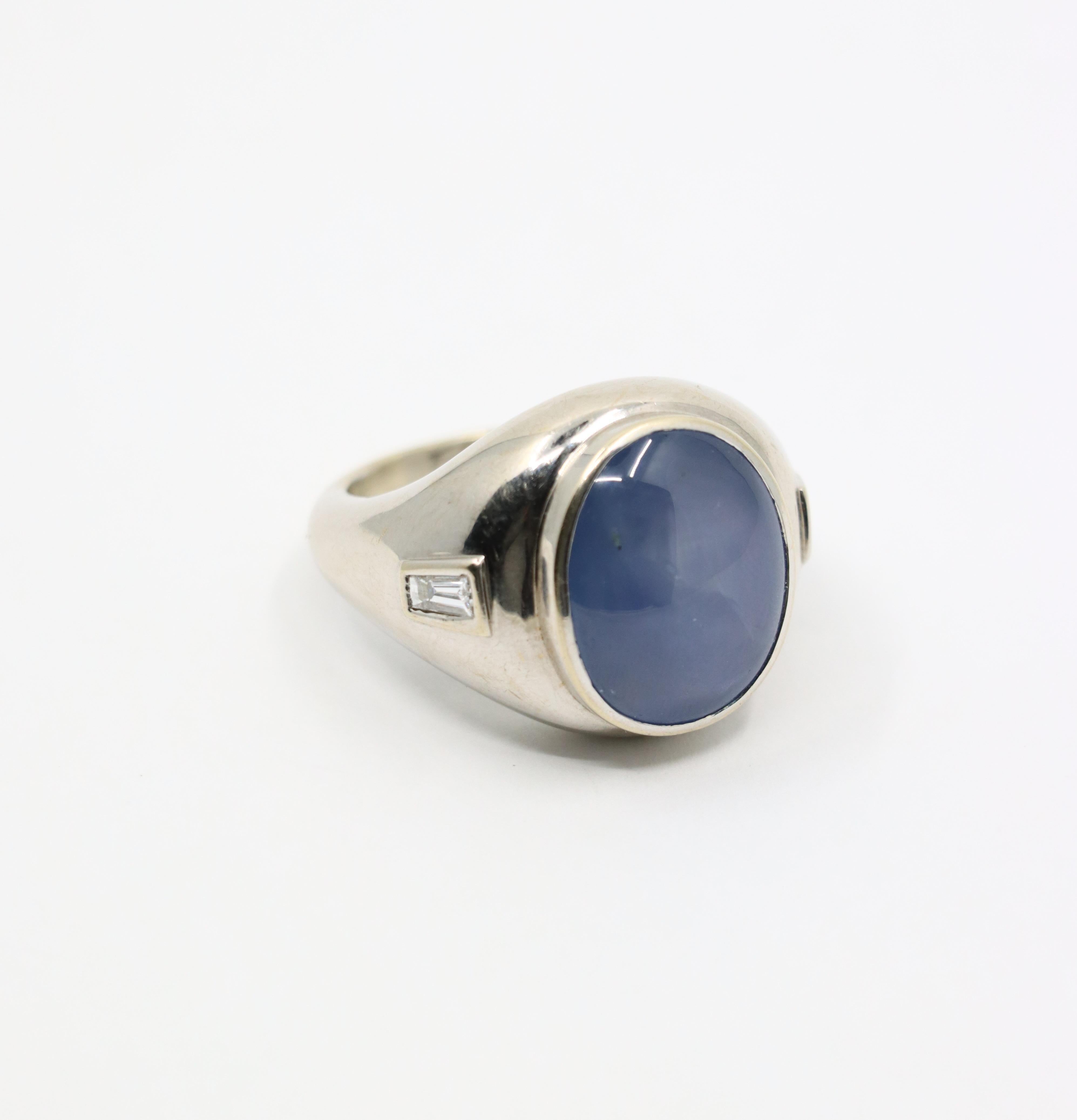 Anello con zaffiro grande e diamante in oro bianco 14K in vendita 4