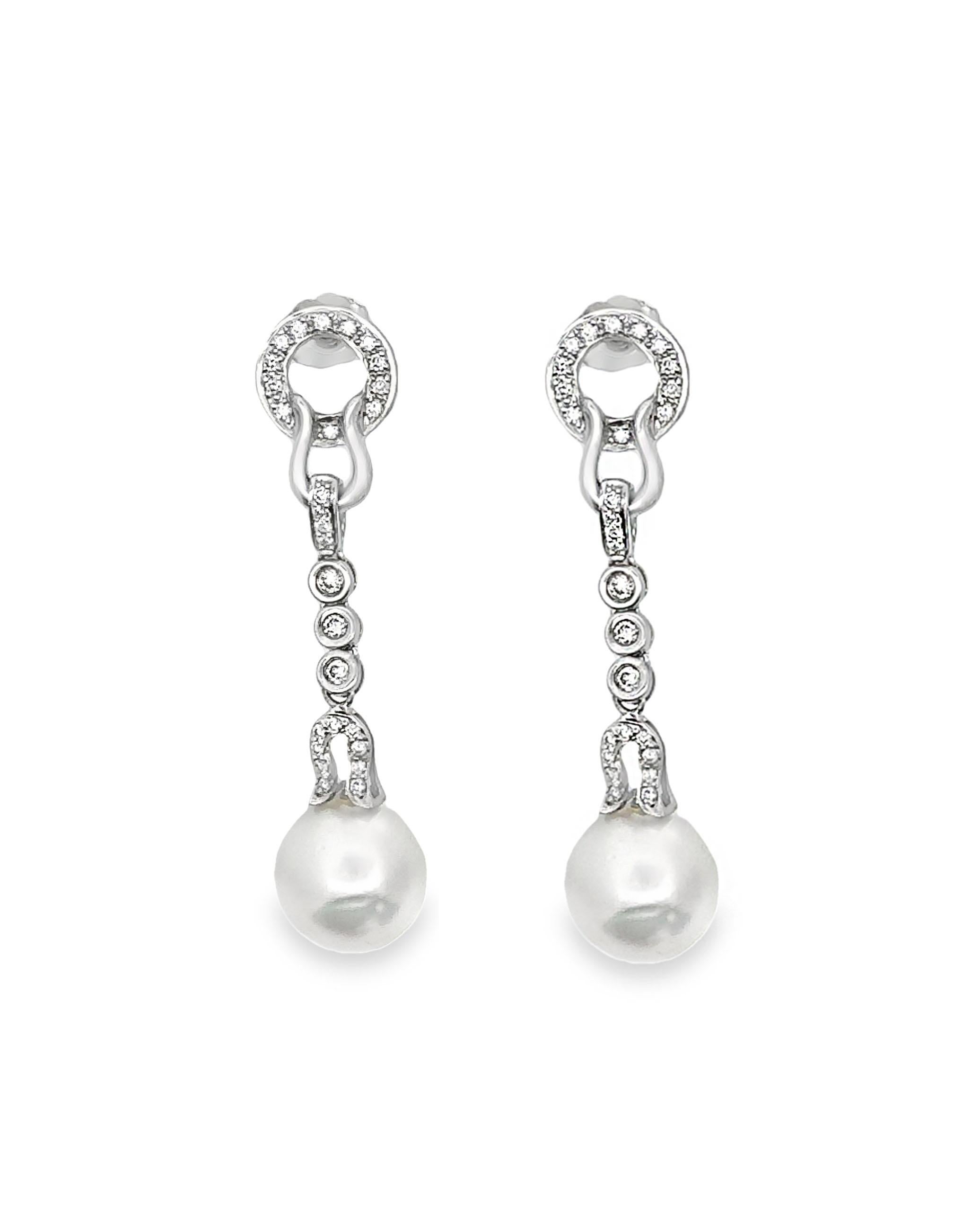 Contemporary 14K White Gold Long Earrings with South Sea Pearls and Diamonds For Sale