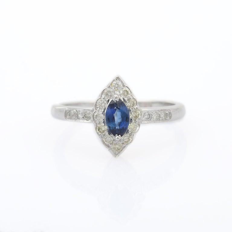 En vente :  Bague de fiançailles en or blanc 14K Marquise saphir bleu et diamant Bijoux fins 4