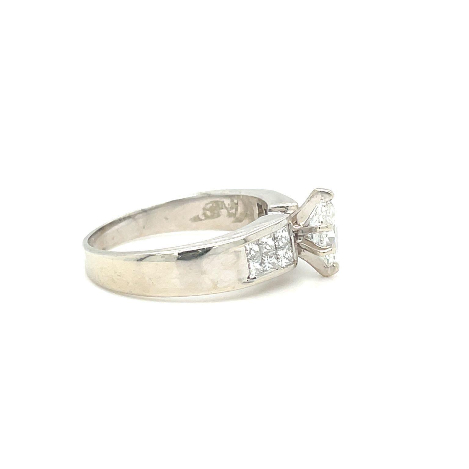 Marquise Diamond Engagement Ring 14k White Gold  In Excellent Condition For Sale In beverly hills, CA