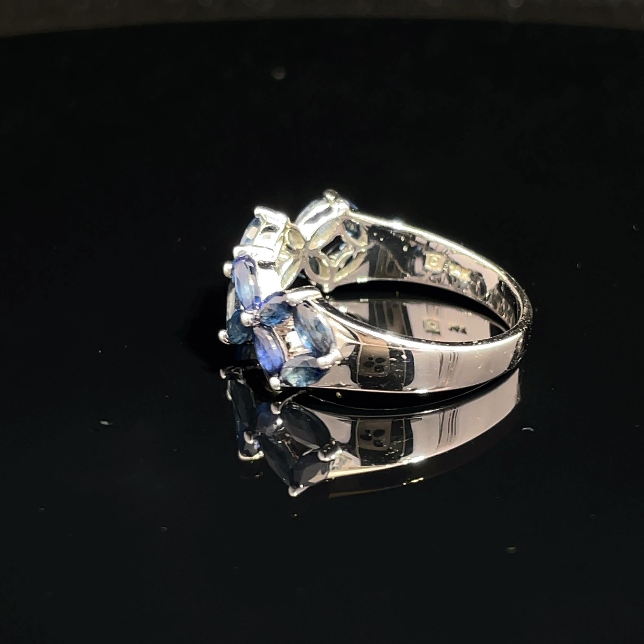 Anello in oro bianco 14k con zaffiro marquise e disegno floreale in vendita 3