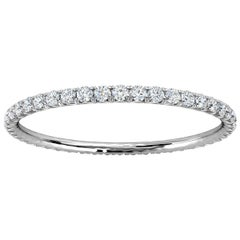 Anillo de oro blanco de 14 quilates Mia Petite French Pave Diamond Eternity Ring '1/4 Ct. tw'