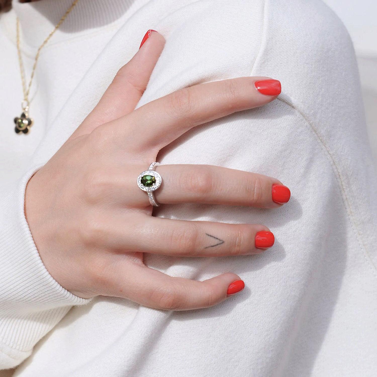 Im Angebot: 14k Weißgold Micropave funkelnder Halo Verlobungsring, Turmalin &amp; Diamant () 4