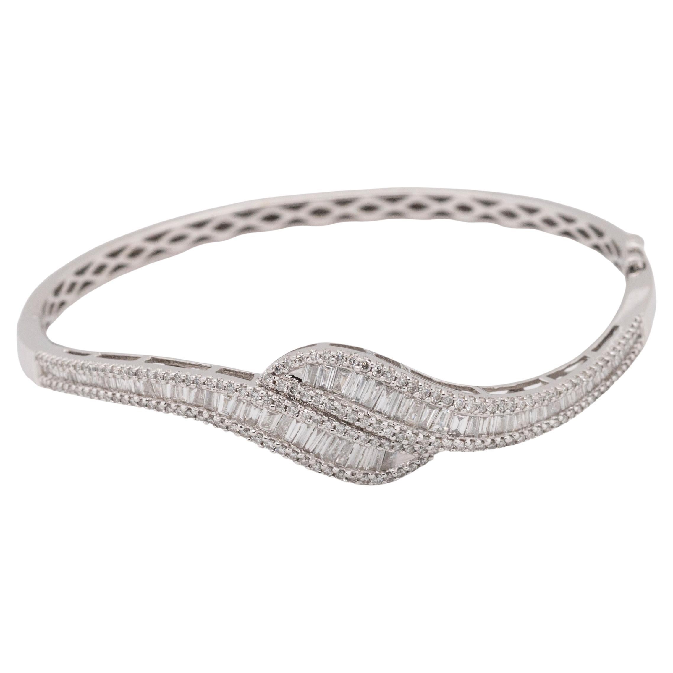 14k White Gold Mixed Cut Diamond Bangle