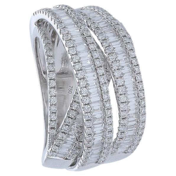14K White Gold Moonlight Bridal Ring with 2.56 Carat Diamonds For Sale