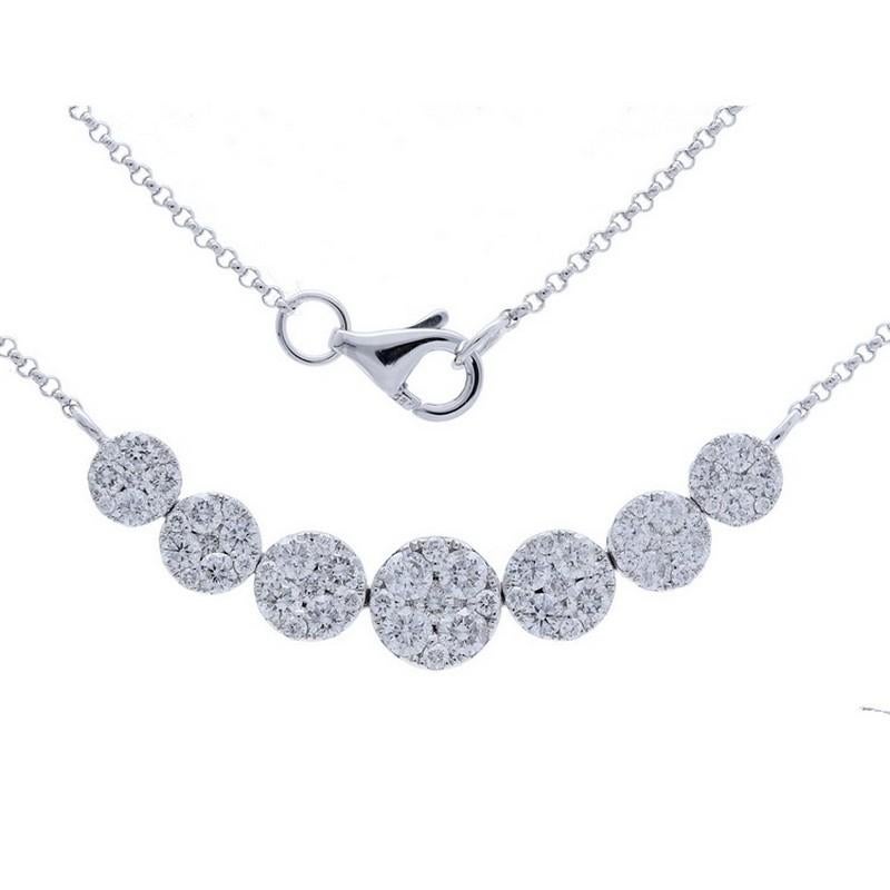 Peso totale dei diamanti: Questa squisita collana a grappolo di 7 pezzi graduati della Collection'S Moonlight ha un peso totale di 1,25 carati e mette in risalto la brillantezza di 63 diamanti rotondi meticolosamente disposti in un accattivante