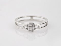 14K White Gold Mosaic Baguette Cut Split-Shank Ring