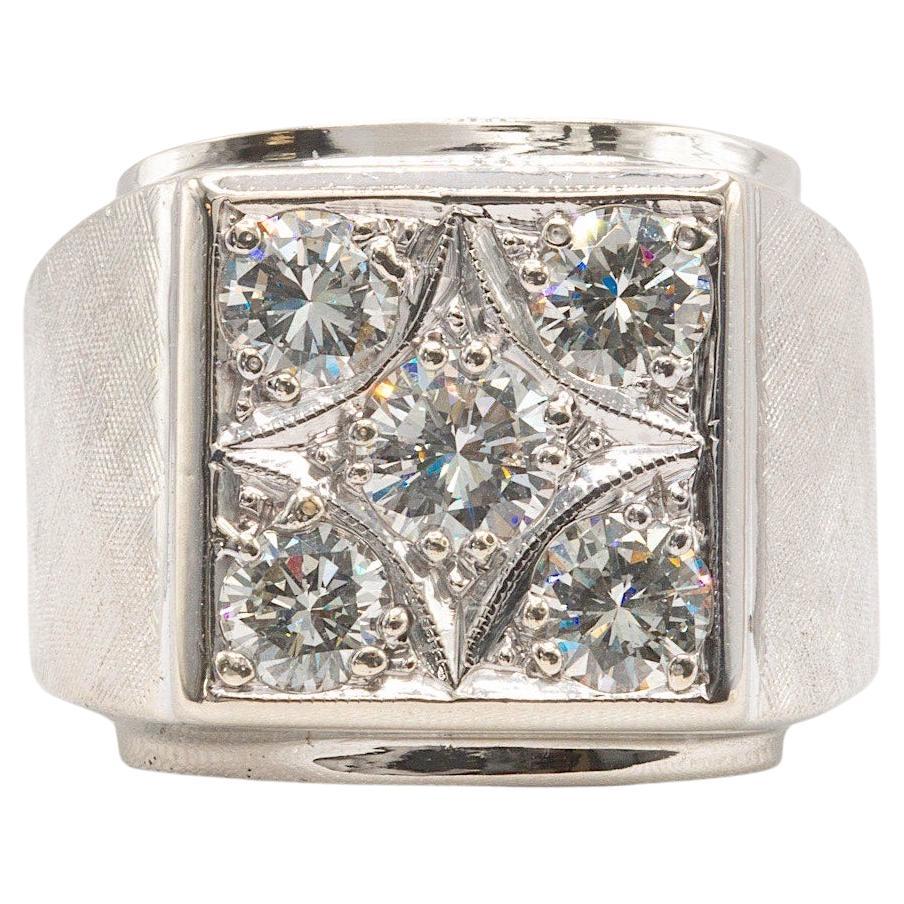 14k White Gold 2.25 Carat Total Multi-Diamond Ring For Sale