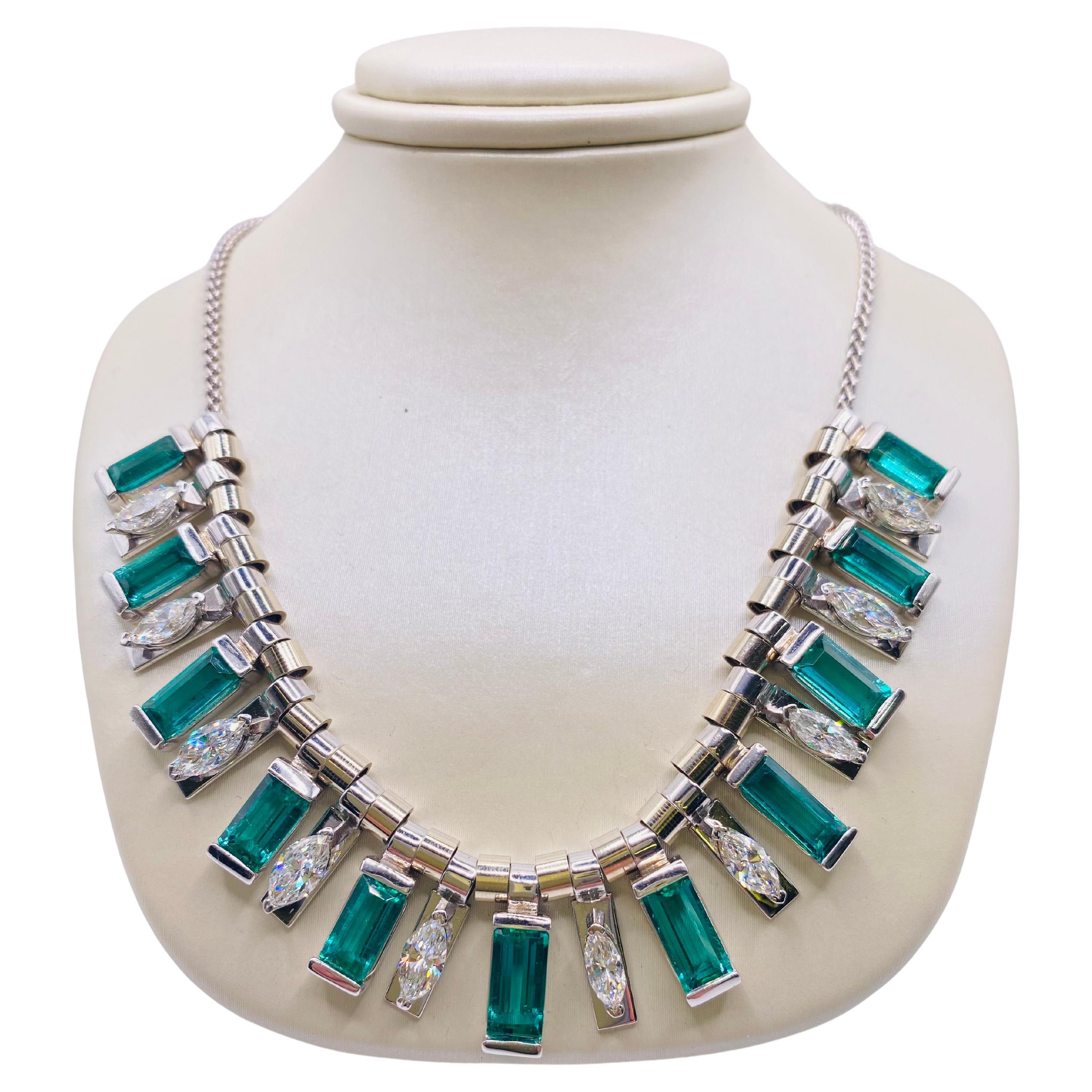 Diamond Emerald Drop Necklace For Sale at 1stDibs