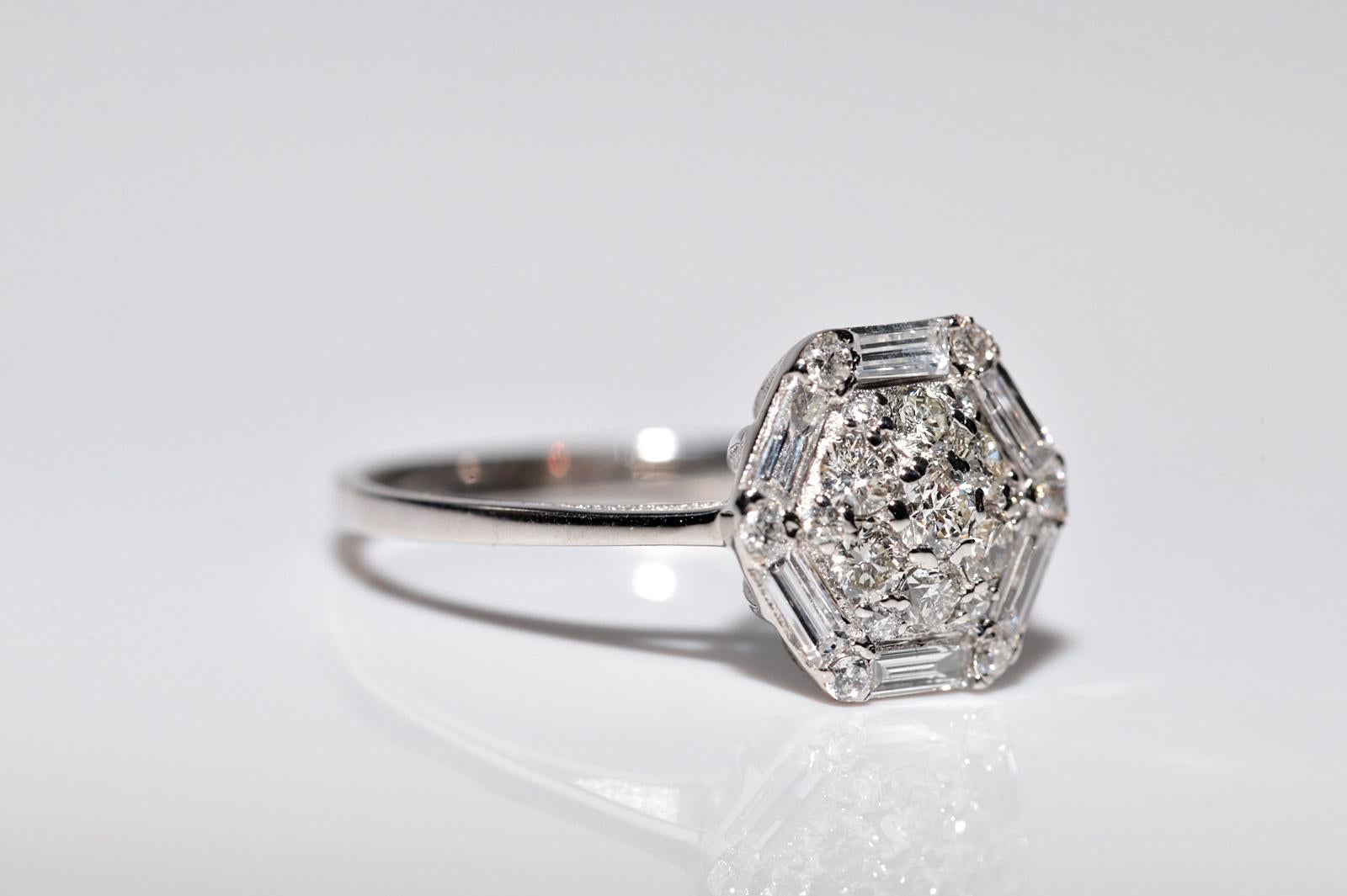 Modern 14k White Gold Natural Baguette Cut Diamond And Brilliant Cut Diamond Ring