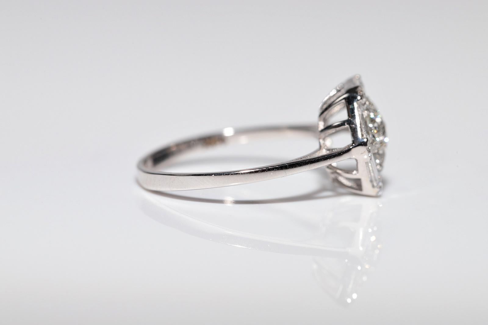 14k White Gold Natural Baguette Cut Diamond And Brilliant Cut Diamond Ring In Good Condition In Fatih/İstanbul, 34