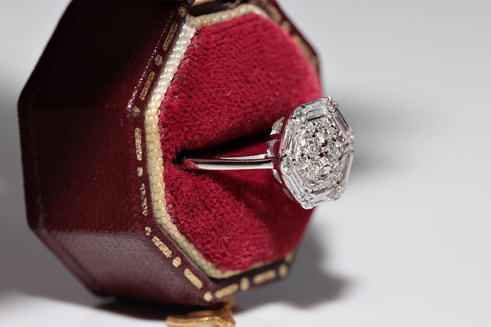 14k White Gold Natural Baguette Cut Diamond And Brilliant Cut Diamond Ring 4