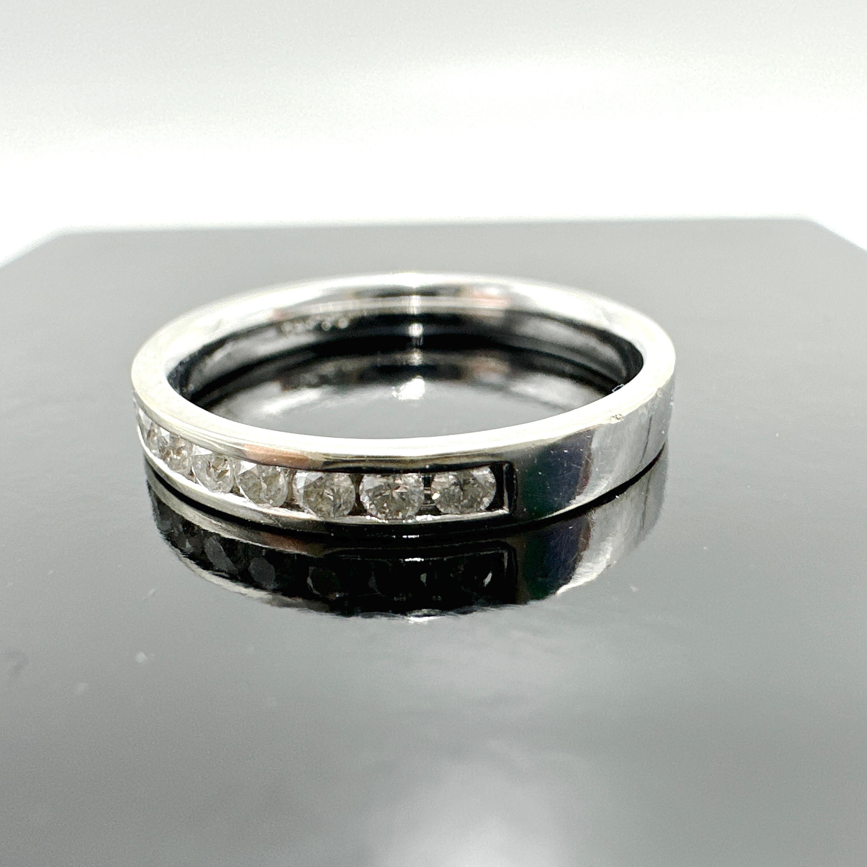 Women's 14k White Gold Natural Diamond 1/2 Eternity Ring 0.30TCW For Sale