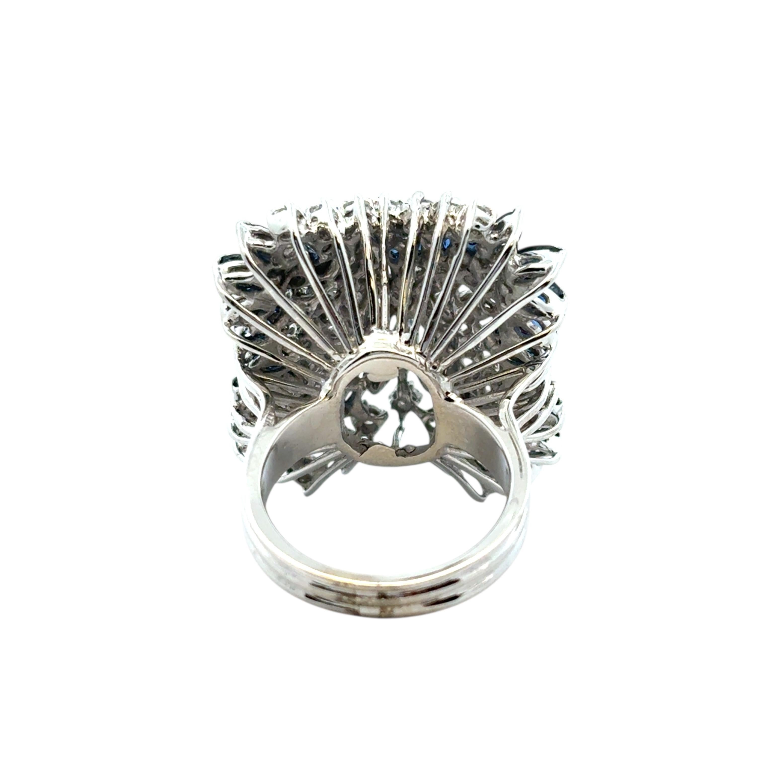 14k White Gold Natural Diamond and Blue Sapphire Cocktail Ring im Angebot 8