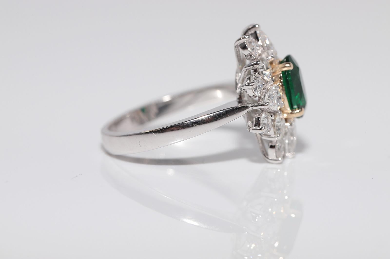 14k White Gold Natural Diamond And Oval Cut Emerald Decorated Ring en venta 4