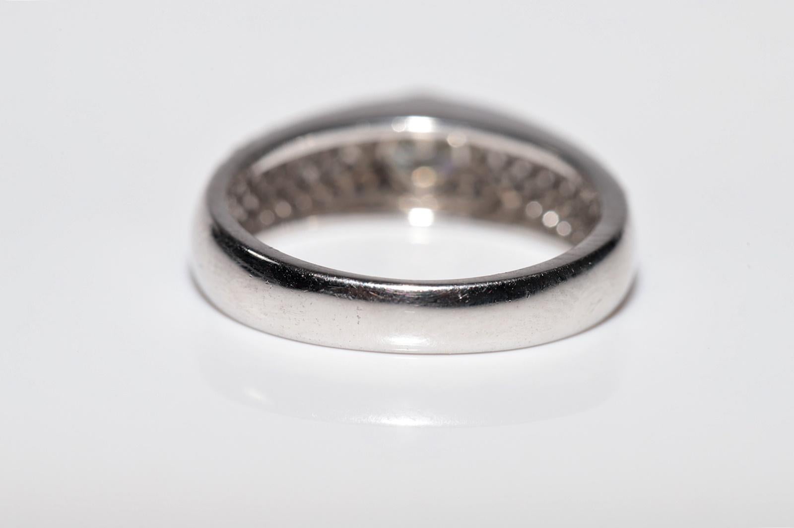 Bague jonc décorée de diamants naturels en or blanc 14 carats en vente 5