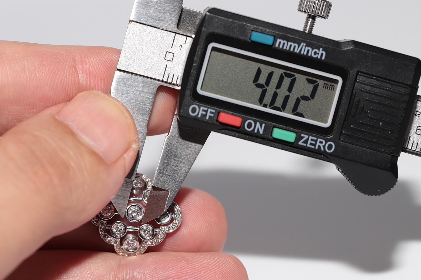 14 Karat Weißgold Natürlicher Diamant Dekorierter Navette-Ring mit Diamant im Angebot 6