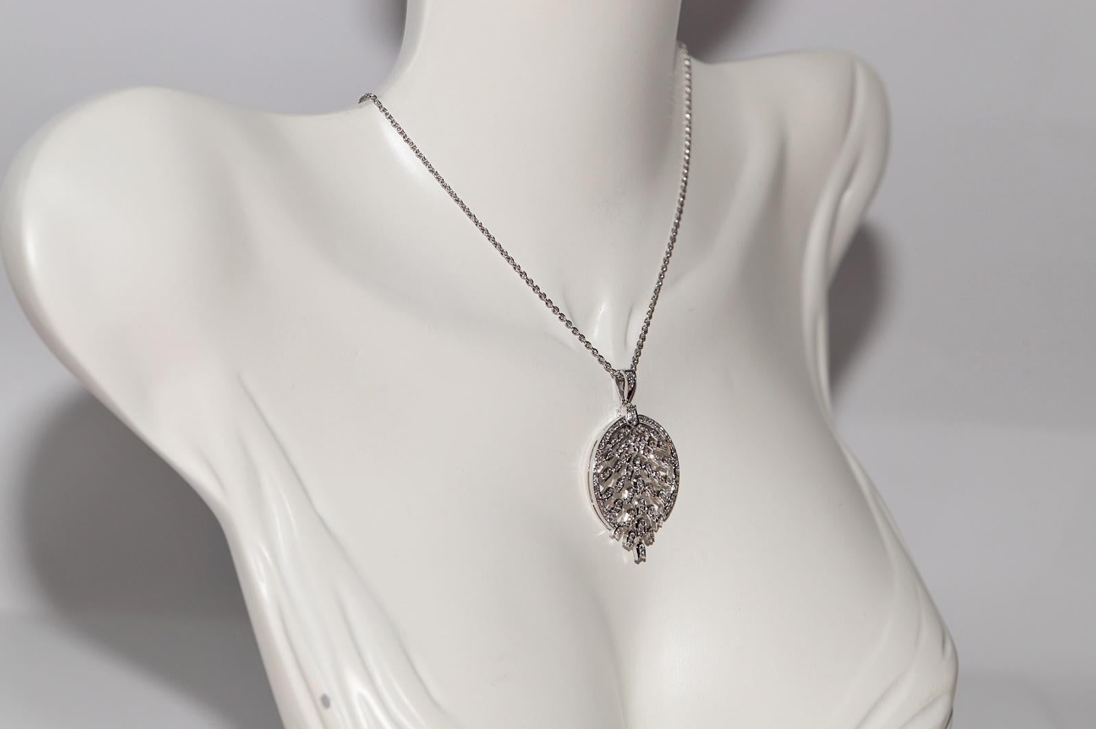 Taille brillant Collier pendentif tulipe décoré de diamants naturels en or blanc 14 carats en vente