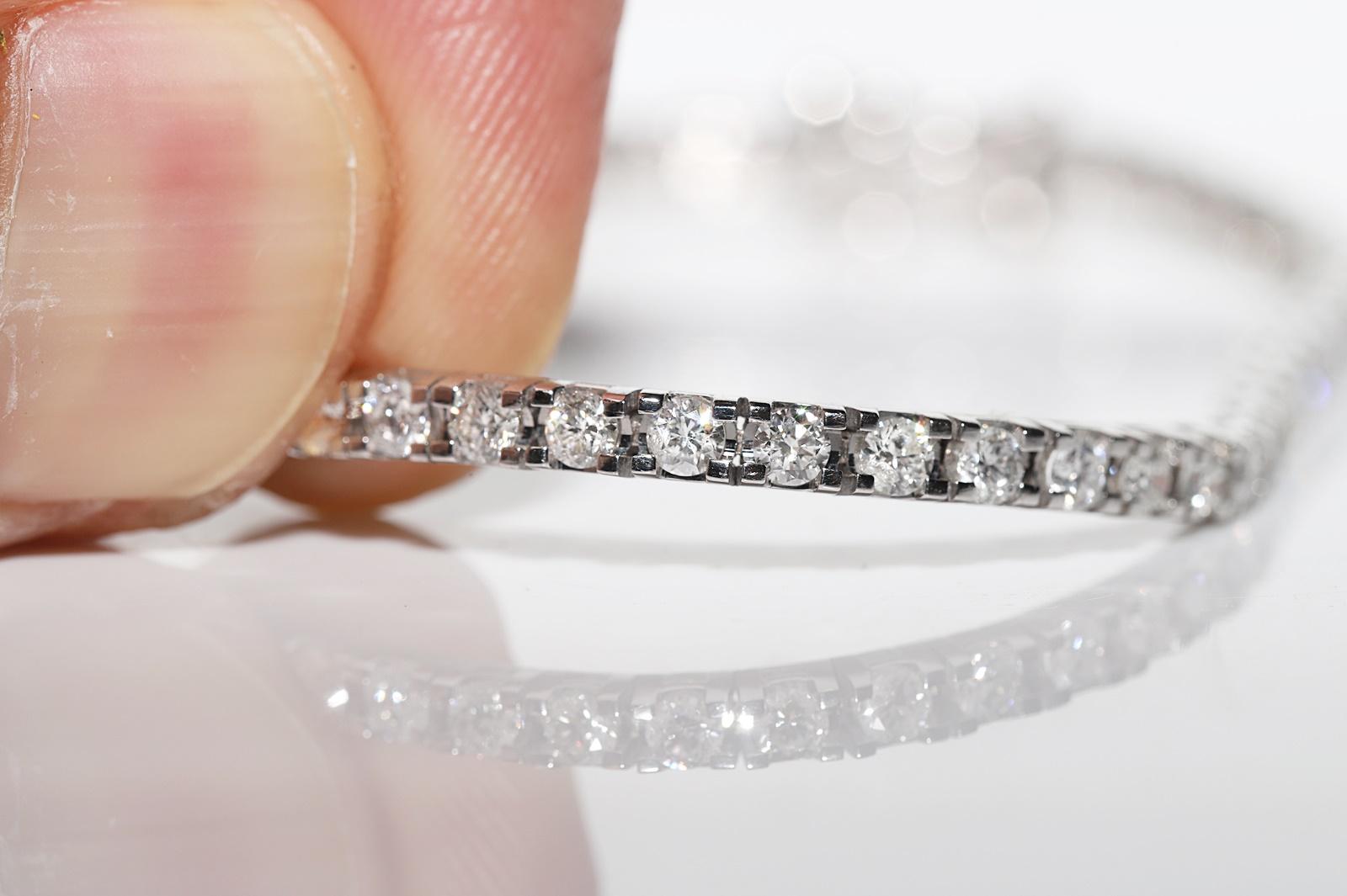 14k White Gold Natural Diamond Decorated Watervay Bracelet For Sale 4