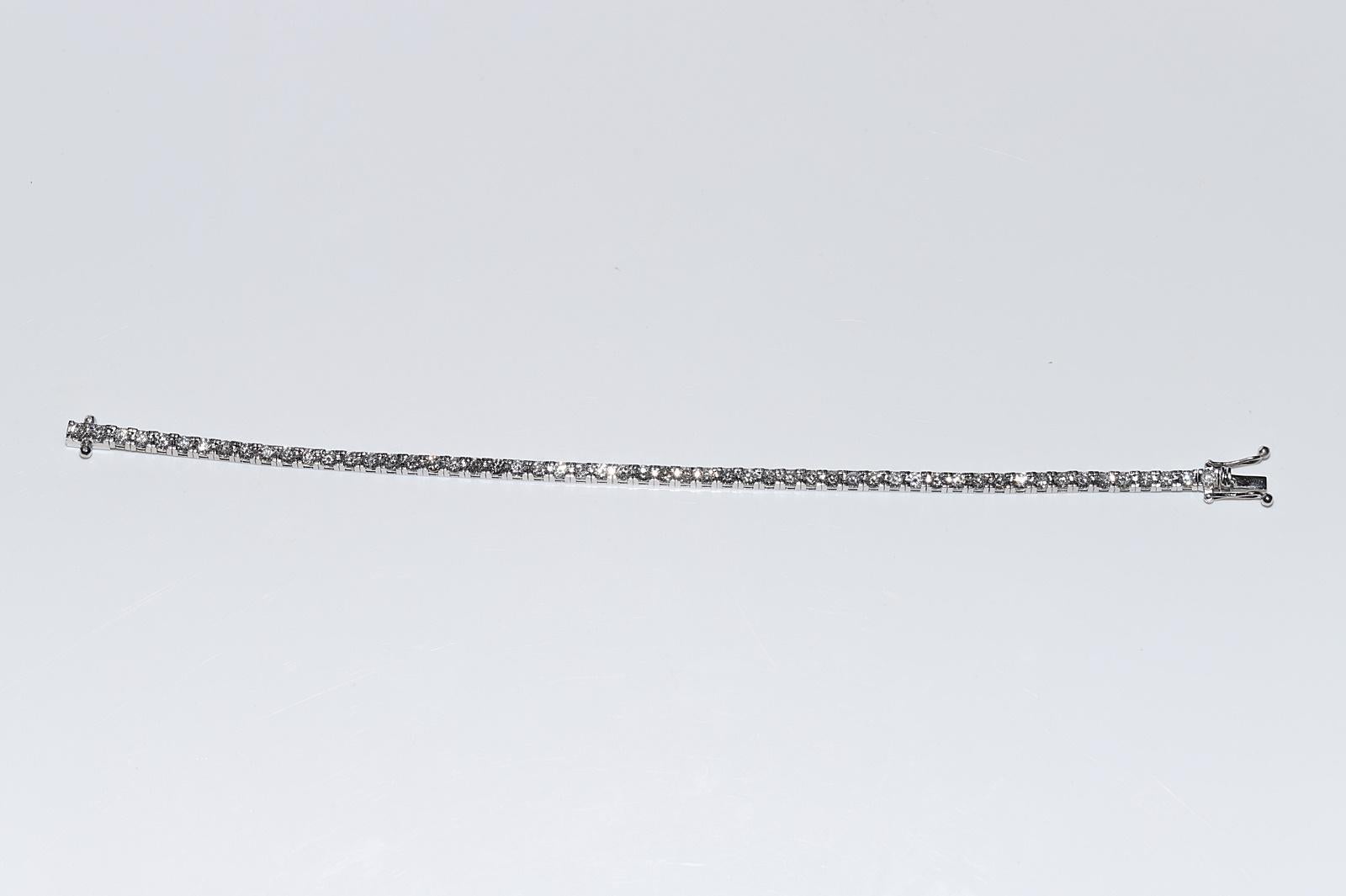 14k White Gold Natural Diamond Decorated Watervay Bracelet For Sale 11