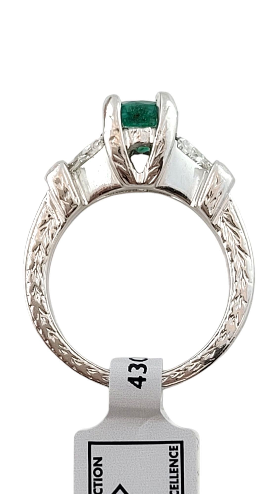 14K Weißgold Ring mit natürlichem Smaragd und Diamant Größe 5,5 #16460 (Gemischter Schliff) im Angebot