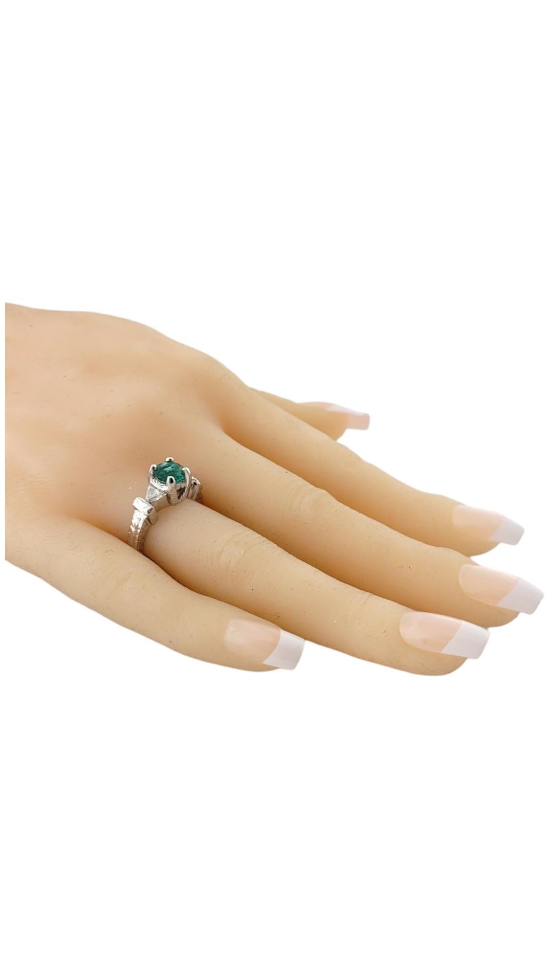 14K White Gold Natural Emerald and Diamond Ring Size 5.5 #16460 For Sale 2