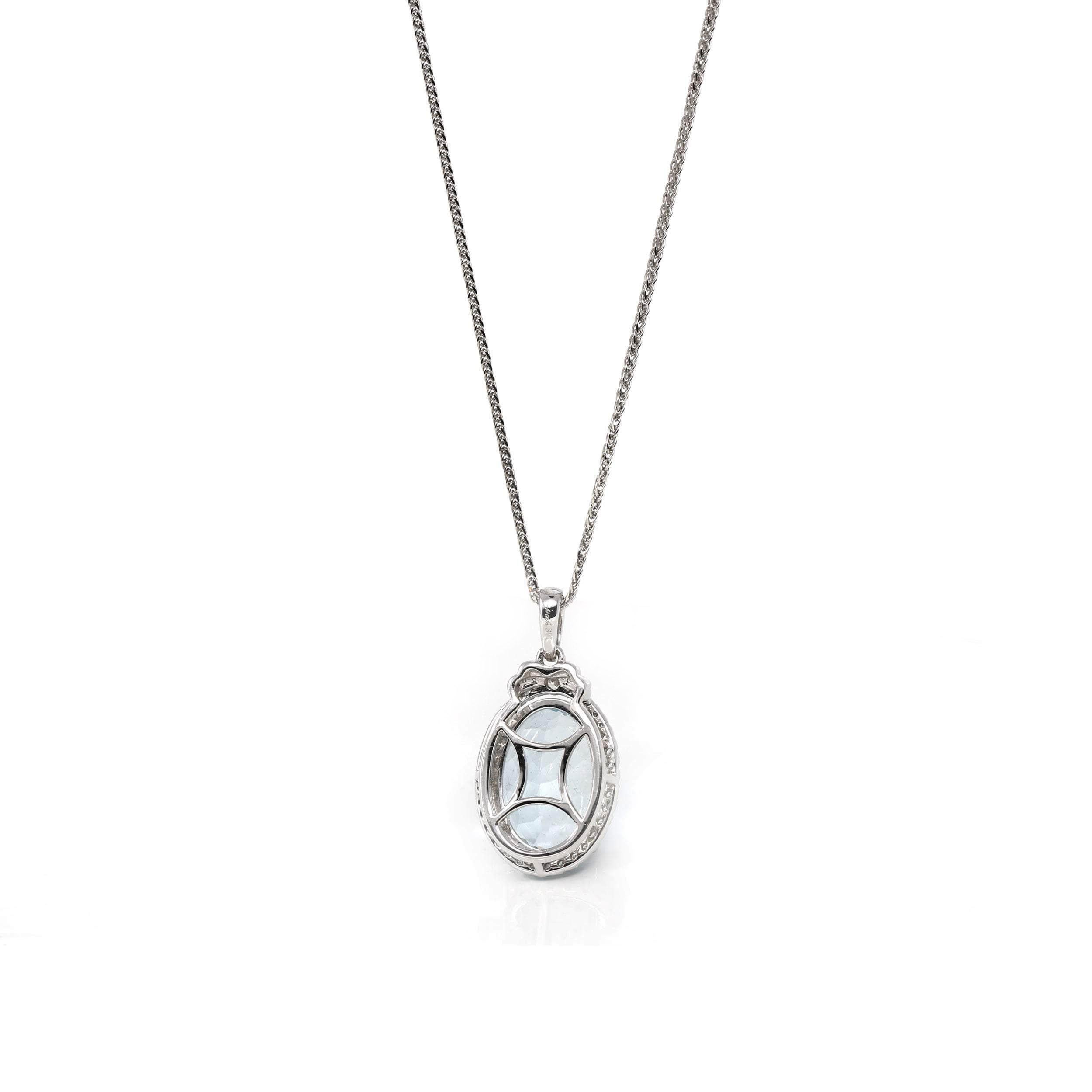 Oval Cut 14k White Gold Natural Oval Aquamarine Necklace With Diamond For Sale