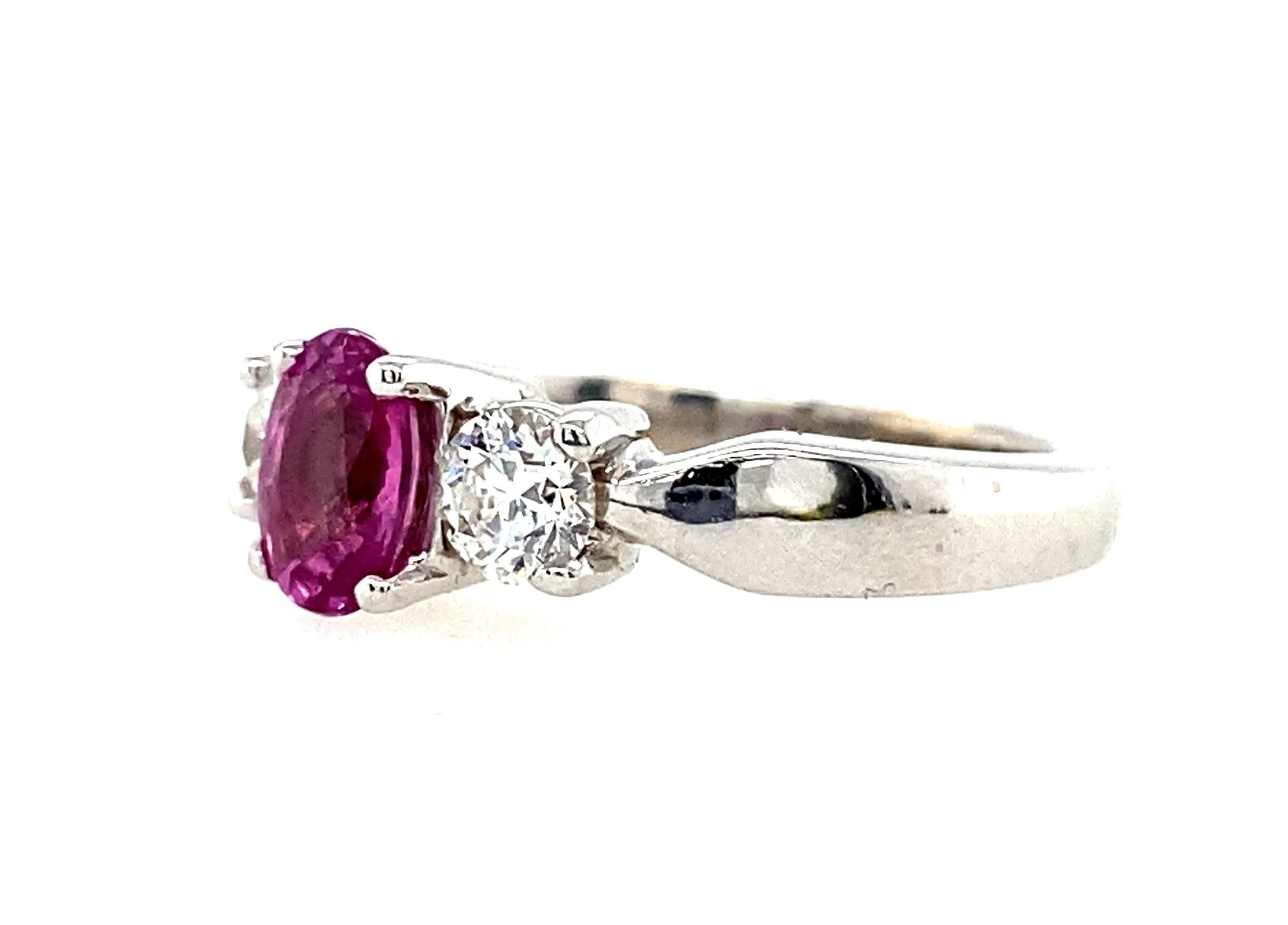 14k White Gold Natural Pink Sapphire and Diamond Three Stone Ring In Good Condition For Sale In Towson, MD