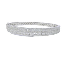 14k White Gold Natural Round Brilliant Diamond 5-Row Bangle Bracelet In Stock