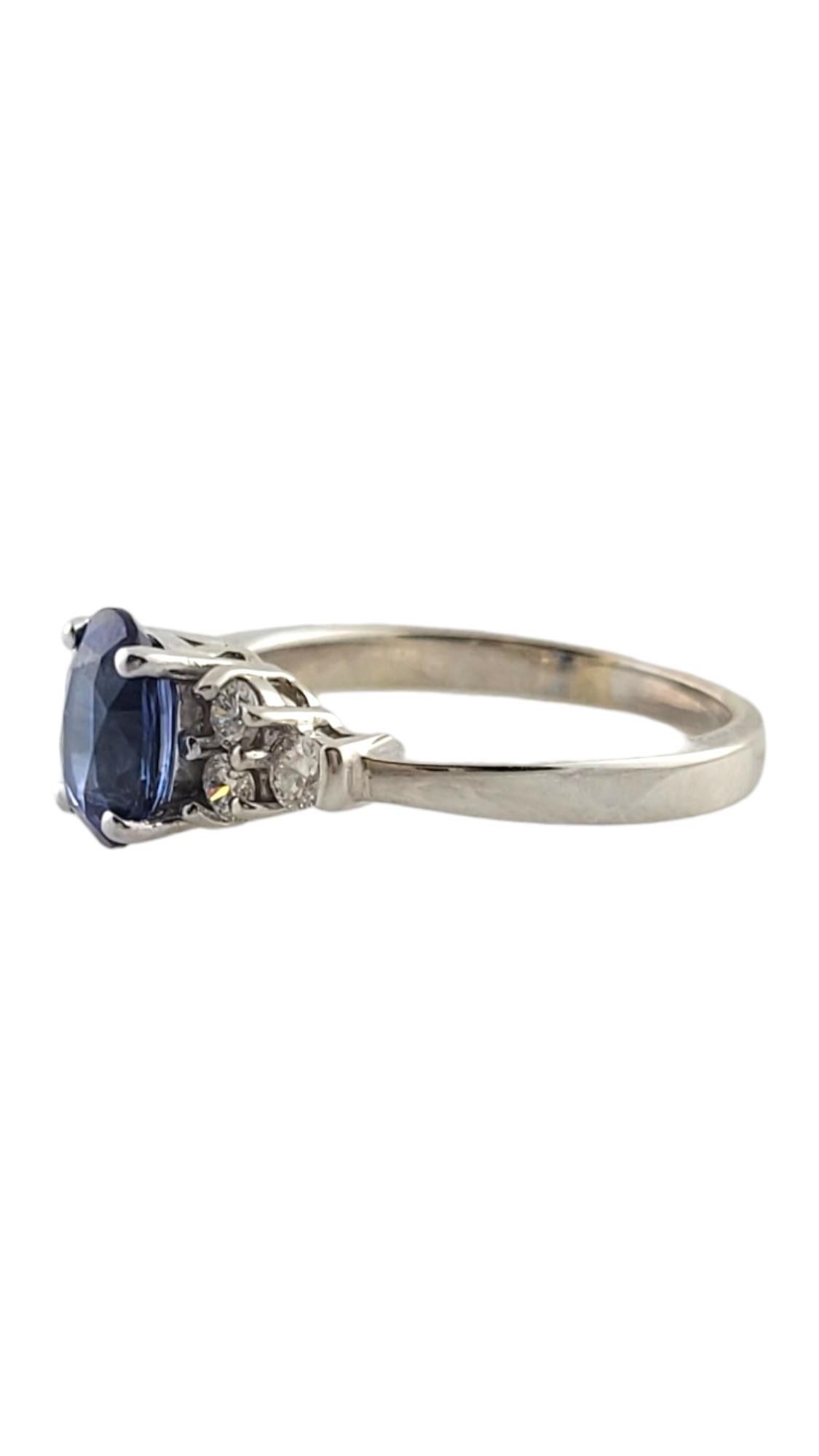 14K White Gold Natural Sapphire and Diamond Ring Size 6.25

This beautiful 14K white gold ring features one oval cut natural blue sapphire that is paired with six round brilliant cut diamonds to add an extra sparkle!

Approximatye total diamond