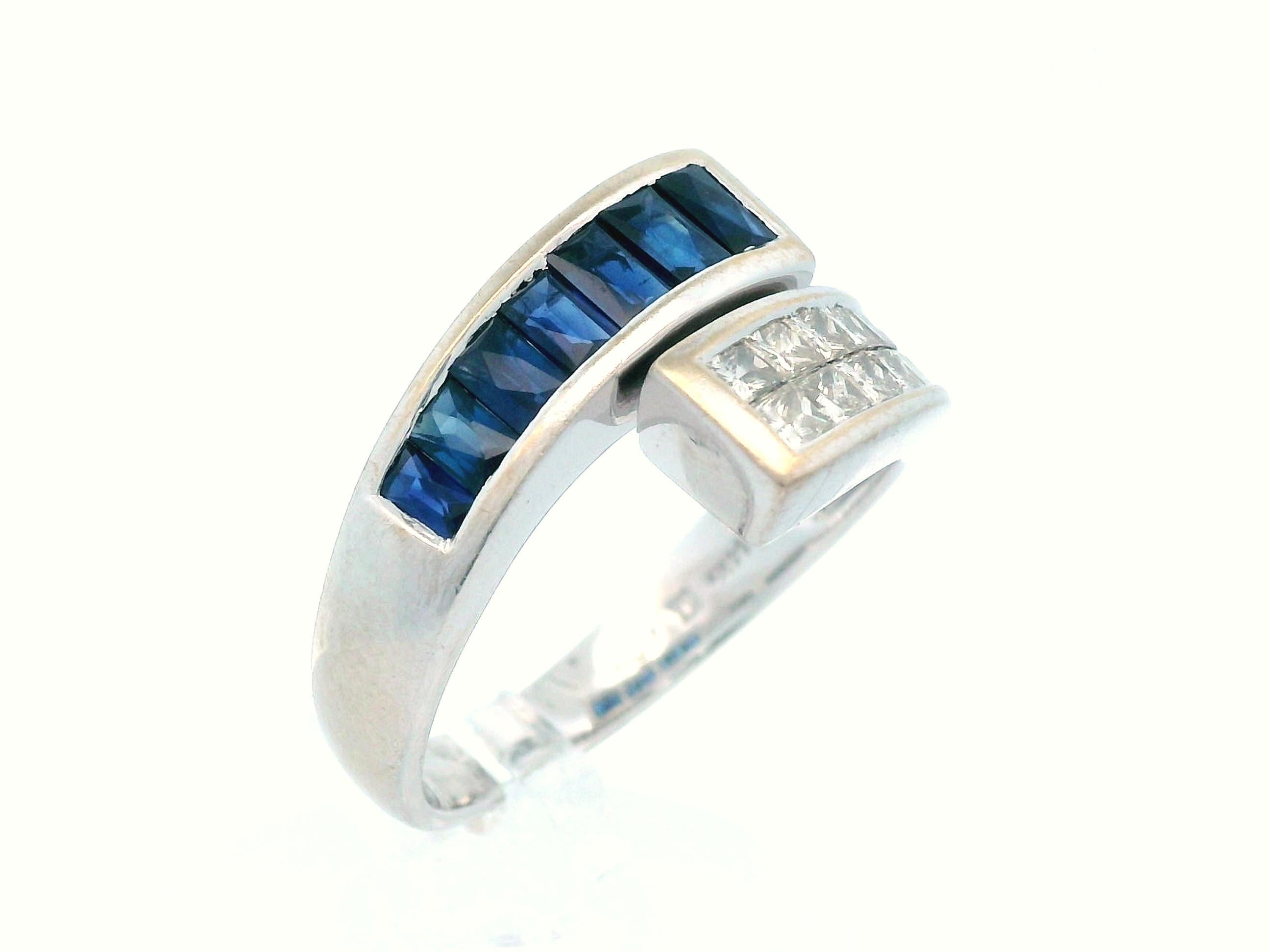 Bague de contournement en or blanc 14K saphir naturel et diamant en vente 1