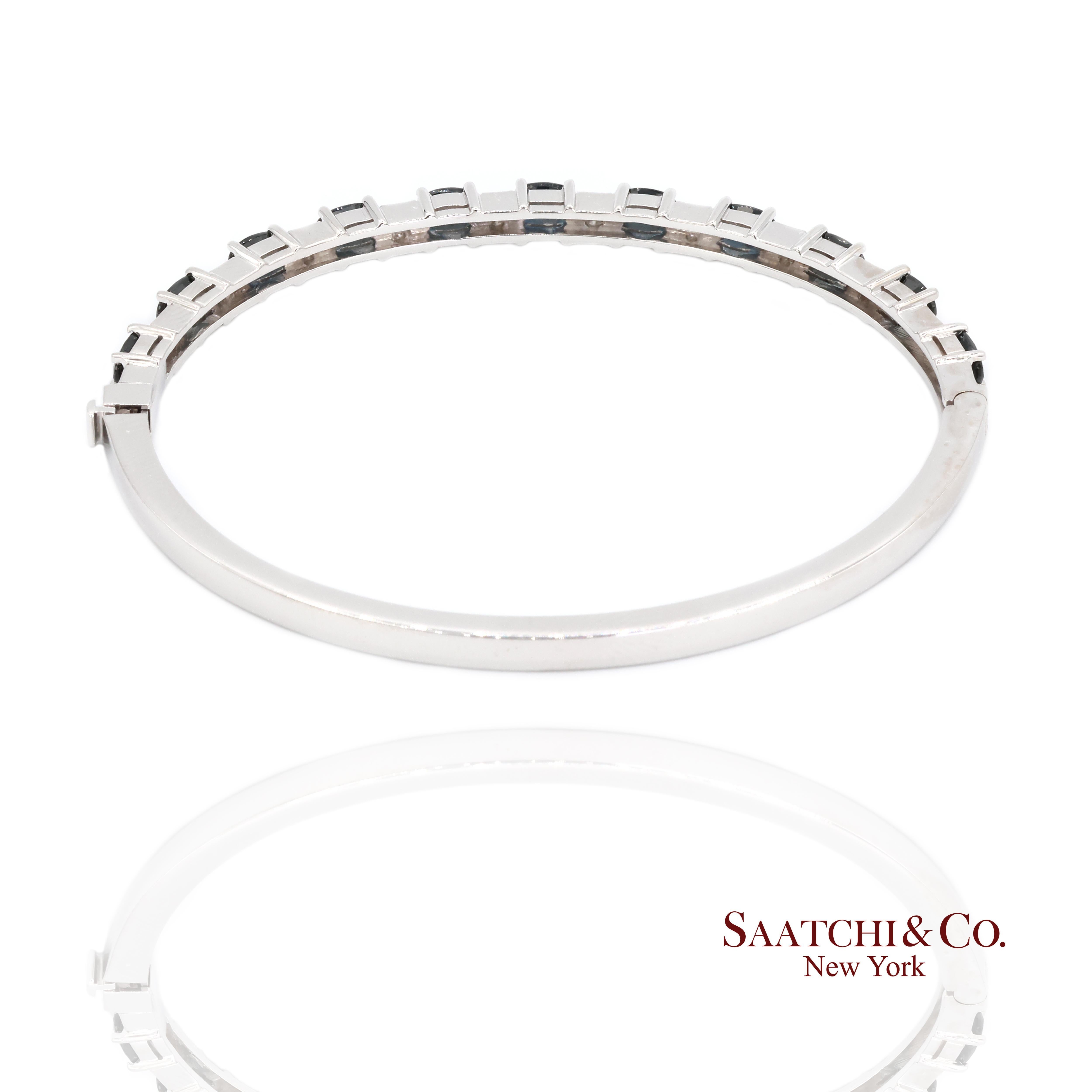 Bracelet en or blanc 14k saphir naturel diamant naturel Bangle Unisexe en vente