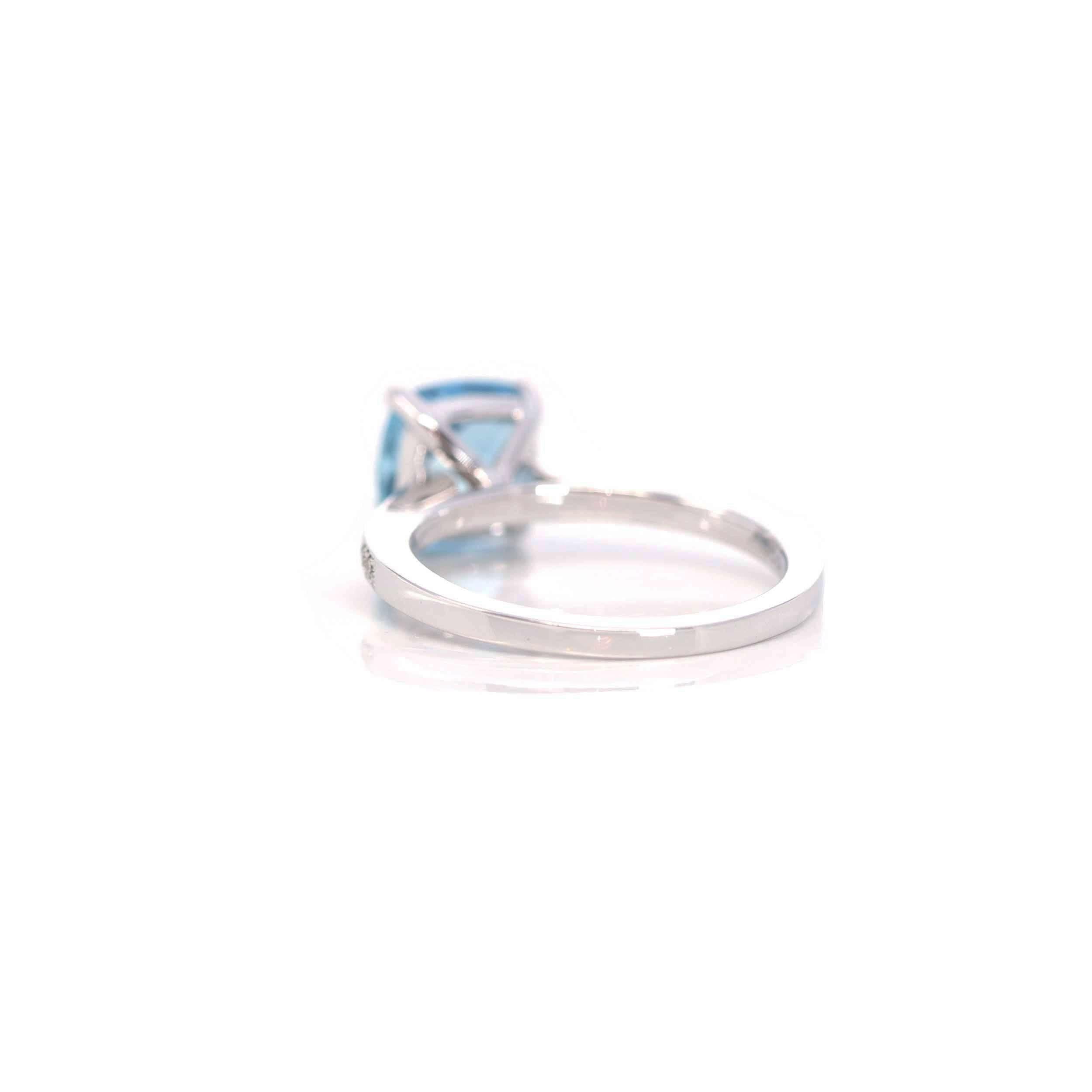 14k White Gold Natural Square Aquamarine Diamond Anniversary Ring In New Condition For Sale In Portland, OR