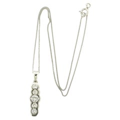 Halskette aus 14-karätigem Weißgold mit einem Anhänger aus 18-karätigem Diamant, CIRCA 1990, 0,45 ct