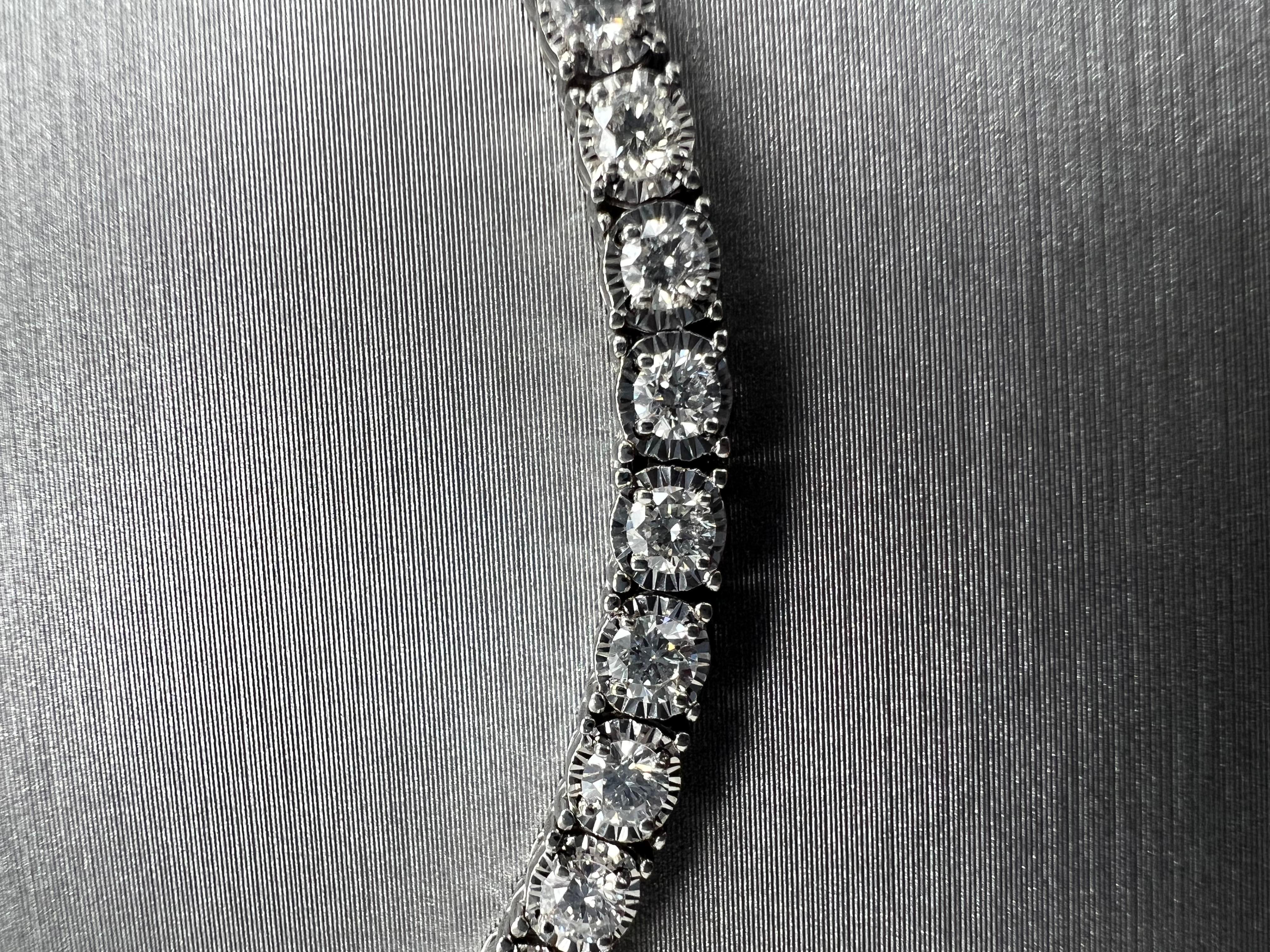 14K White Gold Necklace with Natural Full Brilliant Cut Diamonds, 3.00 CTW  In New Condition For Sale In Great Neck, NY