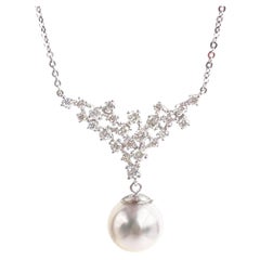 14k White Gold Necklace with South Sea Pearl and Diamonds