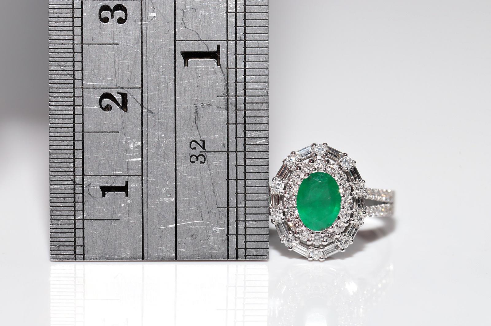 14k Weißgold Neuer Ring mit natürlichem Diamanten im Ovalschliff und Smaragd im Ovalschliff im Angebot 4