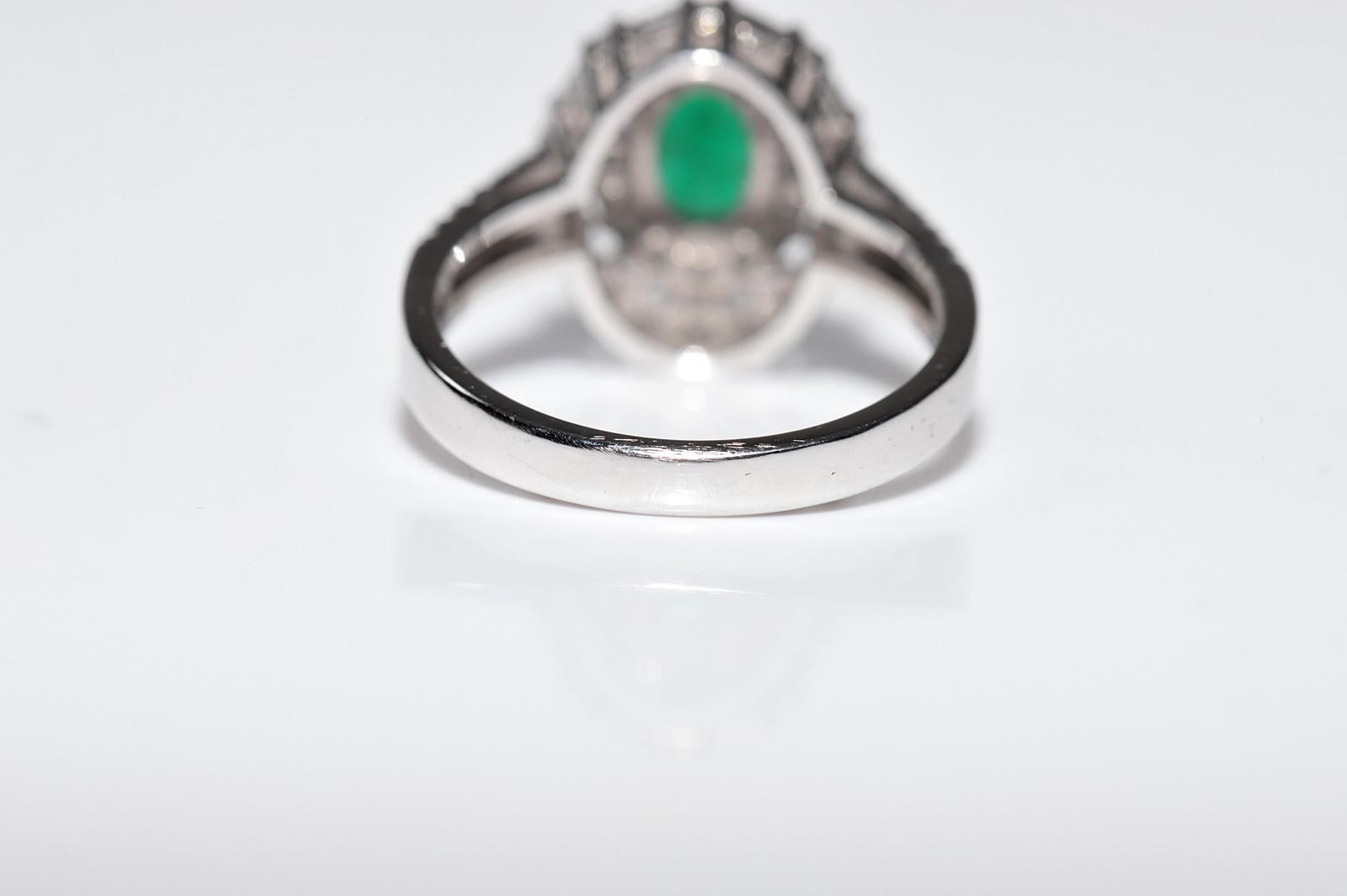 14k Weißgold Neuer Ring mit natürlichem Diamanten im Ovalschliff und Smaragd im Ovalschliff im Angebot 1