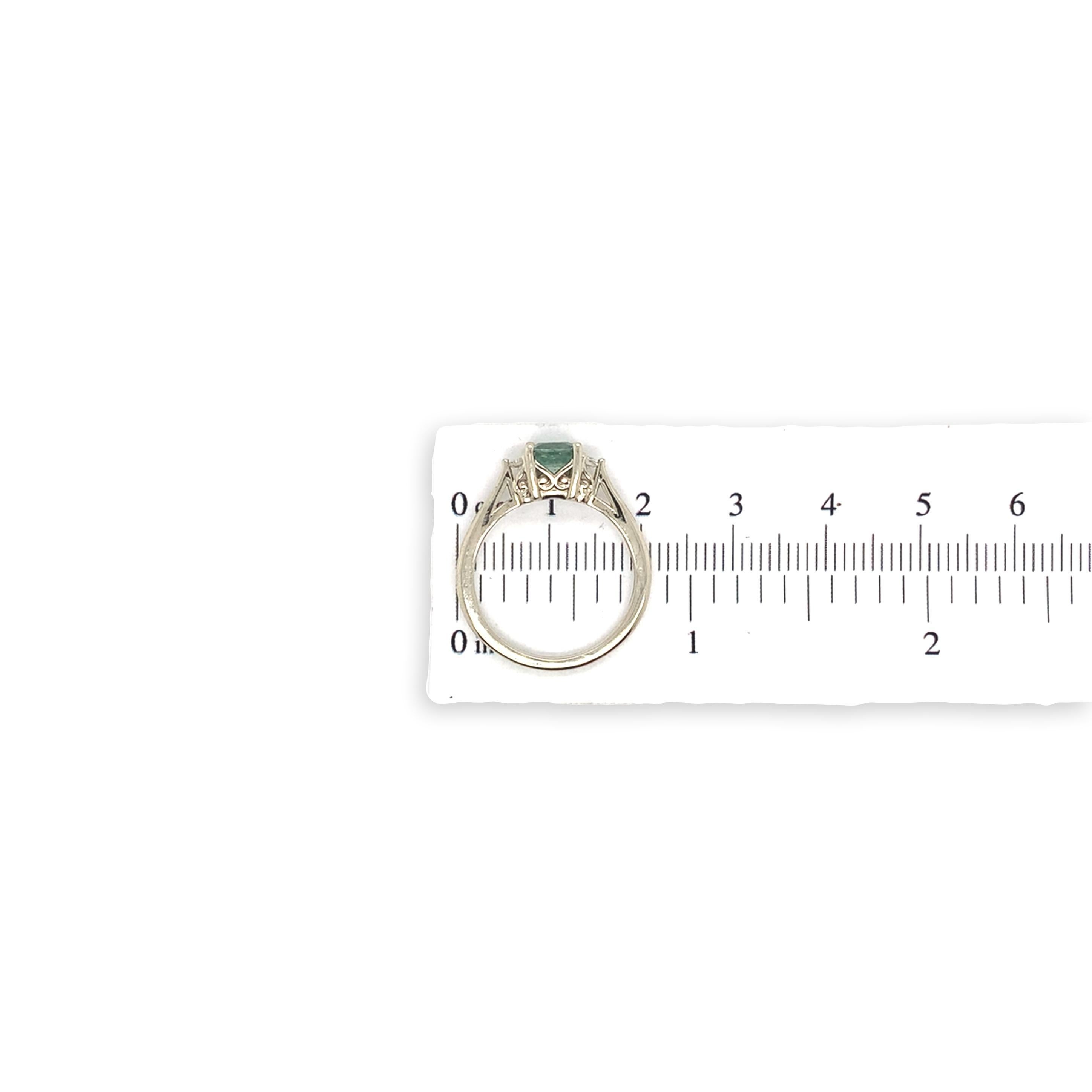 Bague en or blanc 14 carats sans chaleur, saphir du Montana 1,02 carat et diamants taille 6,75 en vente 5