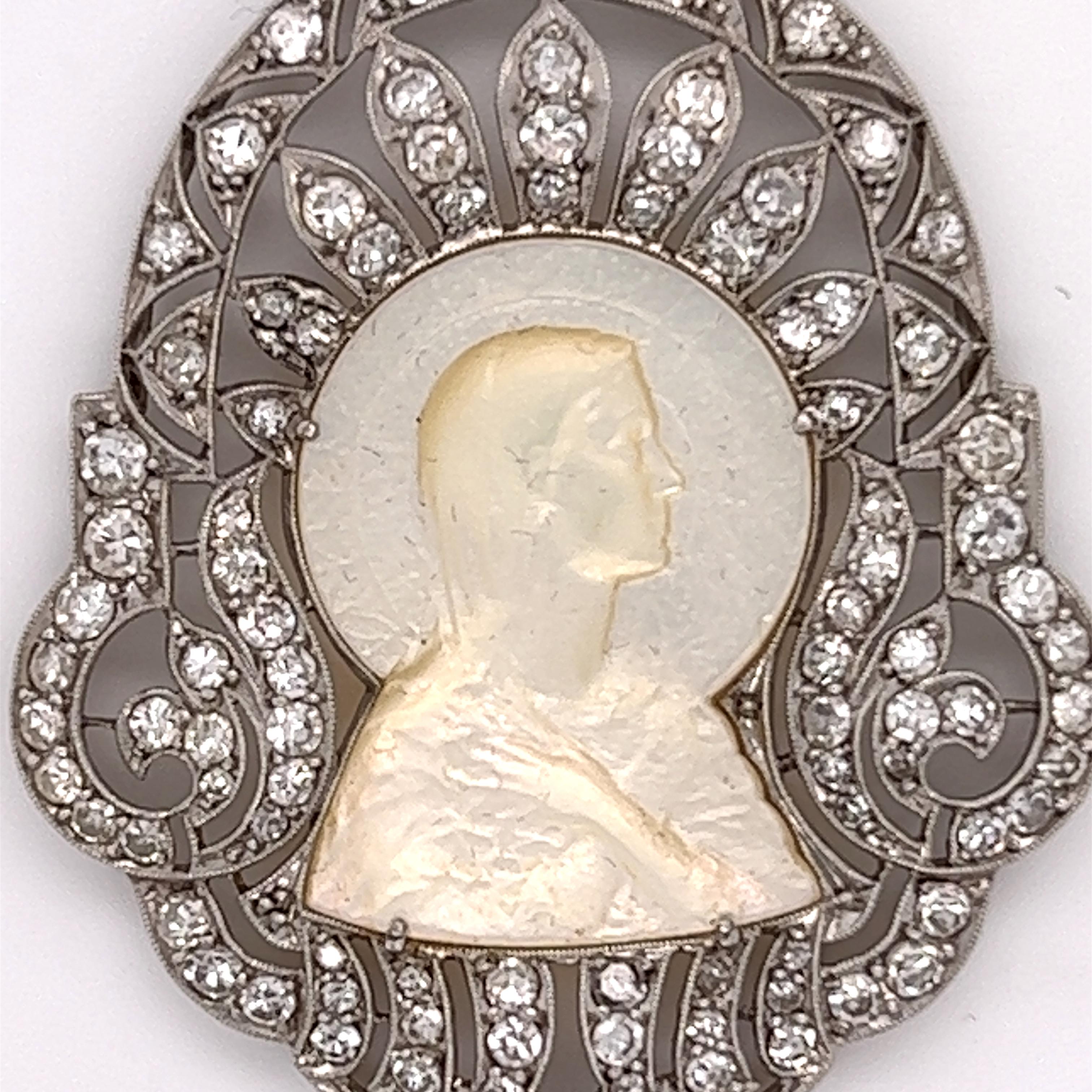 Femenino o masculino Colgante de oro blanco de 14 quilates con diamantes talla vieja madreperla tallados