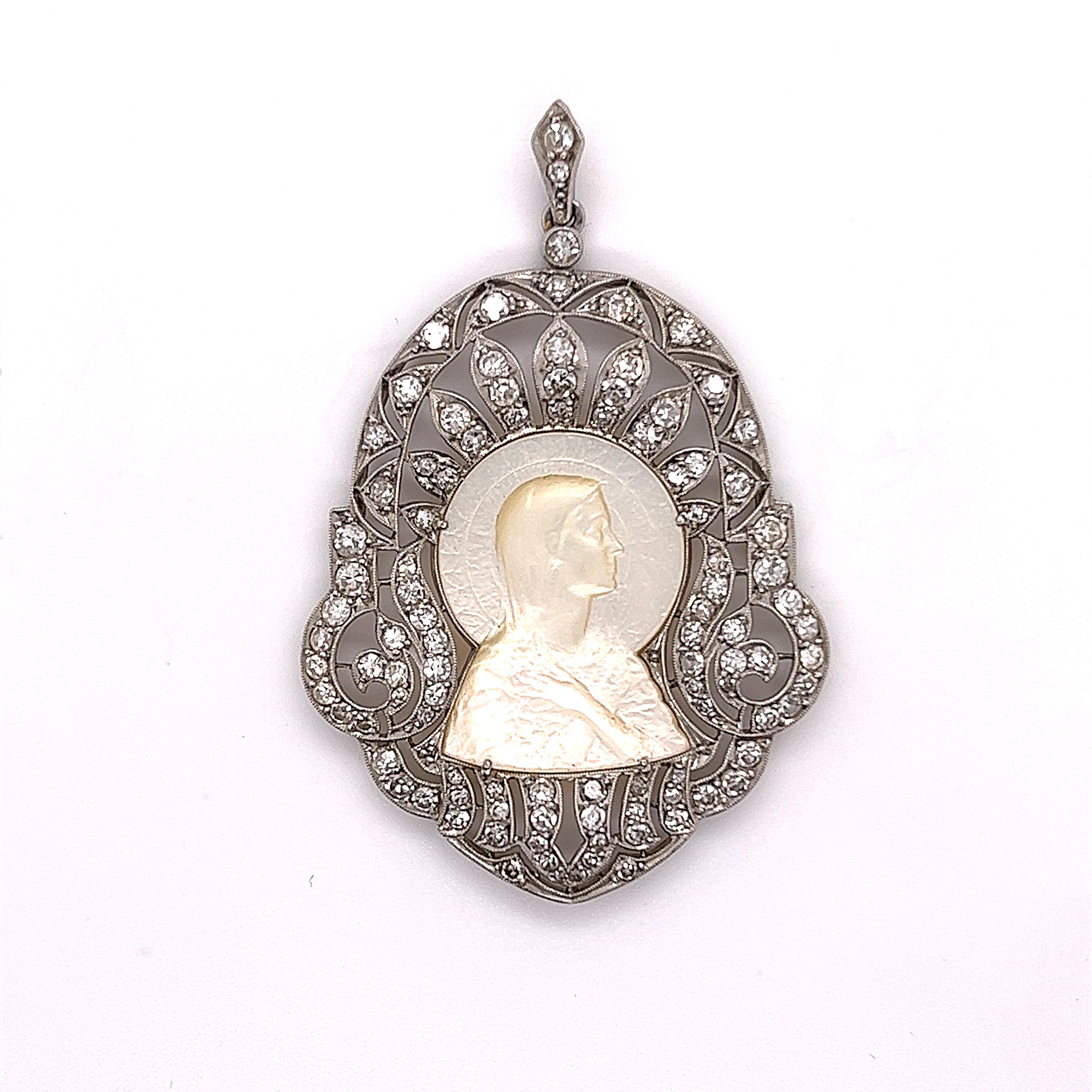 Colgante de oro blanco de 14 quilates con diamantes talla vieja madreperla tallados 1