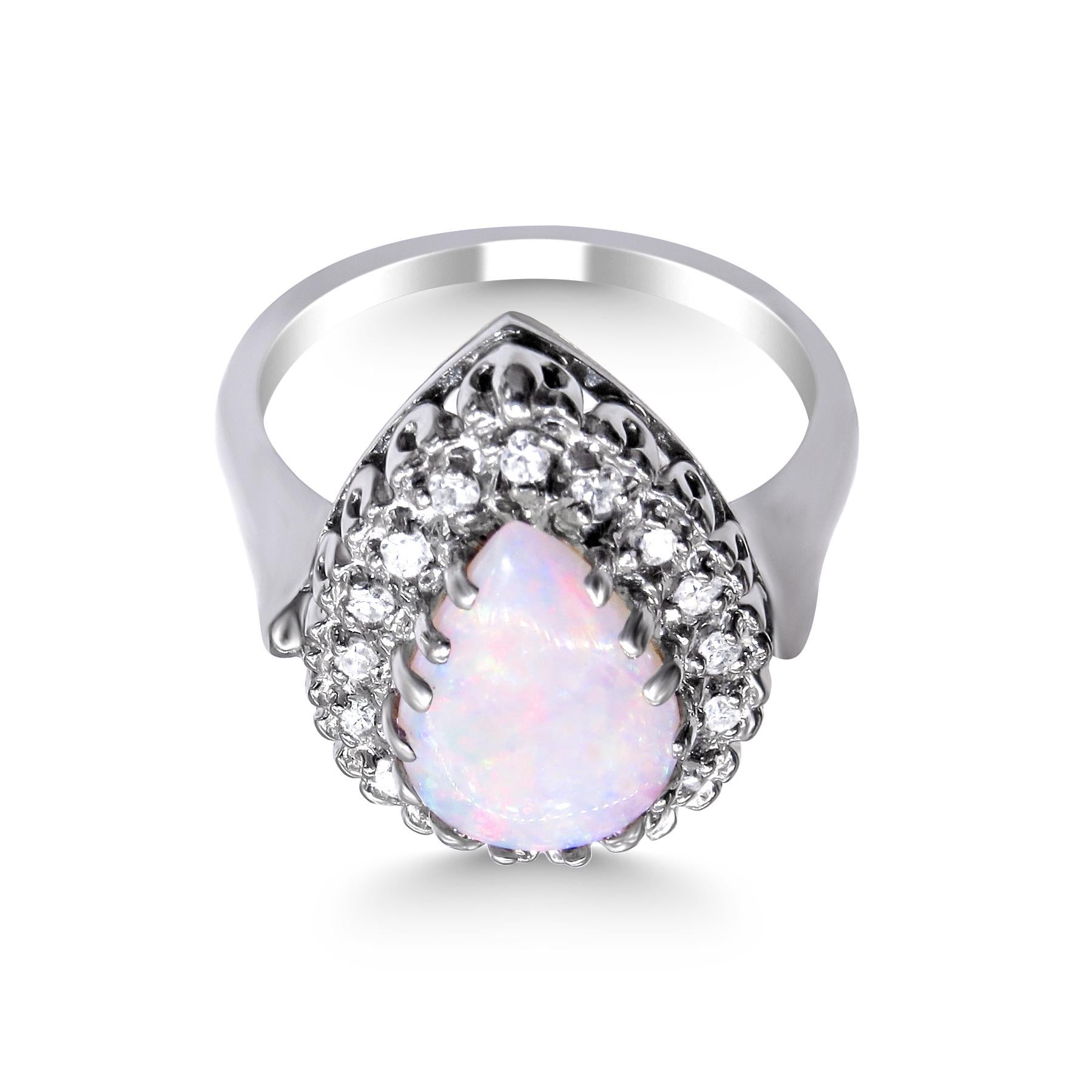 14 Karat White Gold Opal and Diamond Ladies Ring In New Condition For Sale In Jackson Heights, NY