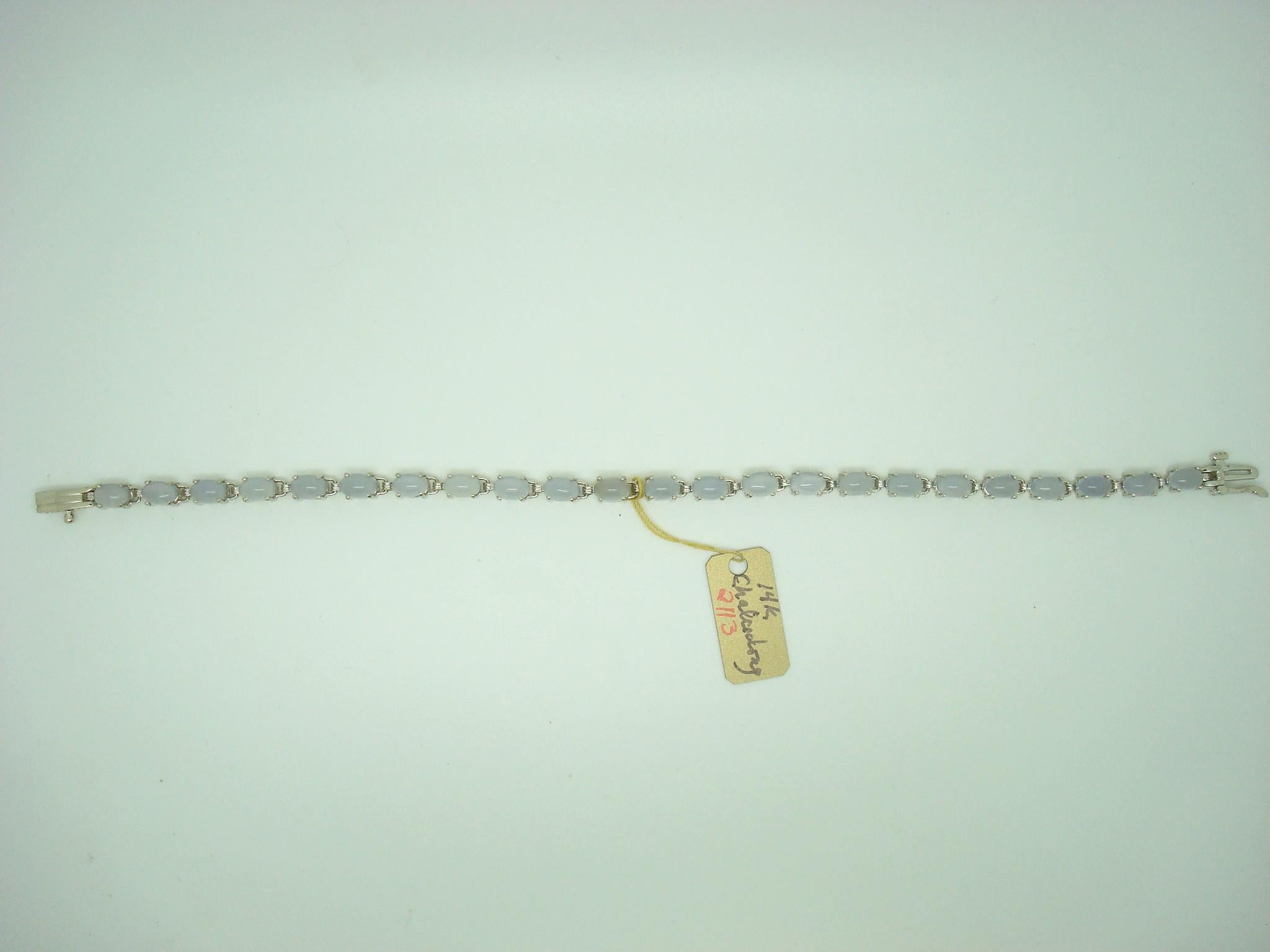 Armband aus 14 Karat Weißgold, oval, blau-grau, echtes nat�ürliches Chalcedon '#J2113' (Ovalschliff)
