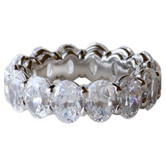 14k White Gold Oval Cut Diamond Eternity Band