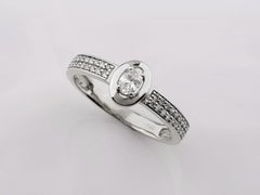 14K White Gold Oval-Cut Diamond Illusion Engagement Ring