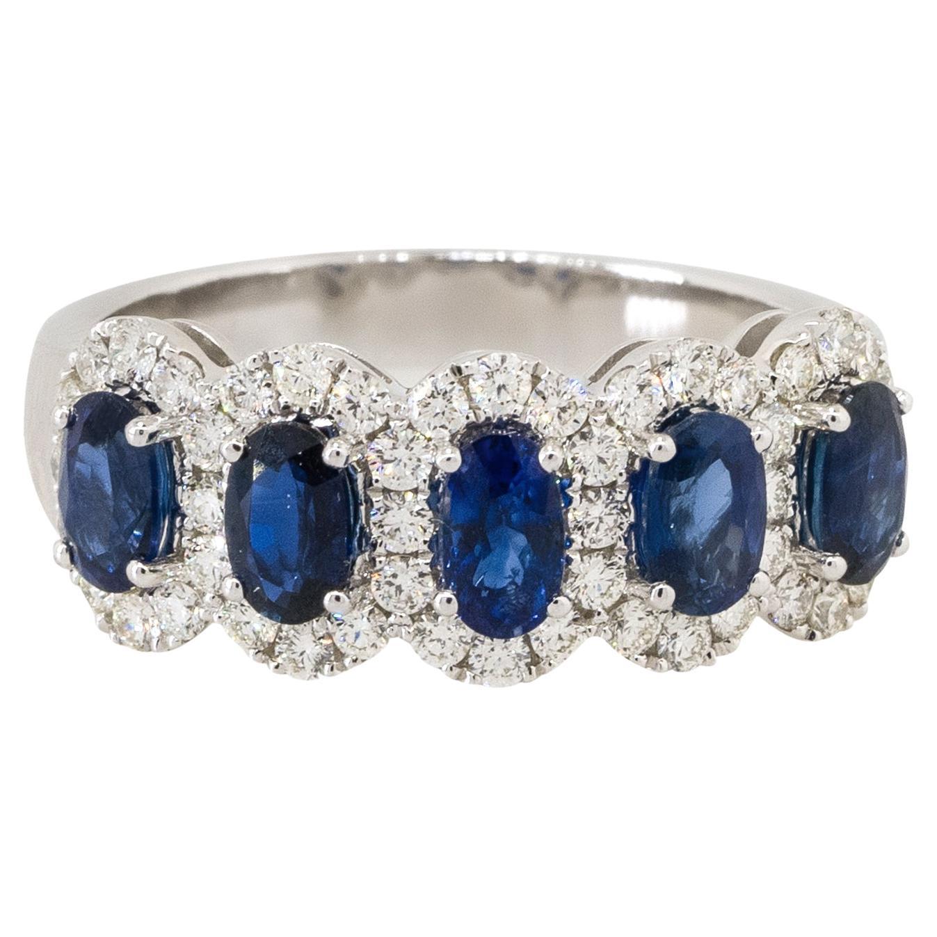 14k White Gold Oval Cut Sapphire & Diamond Halo Ring For Sale