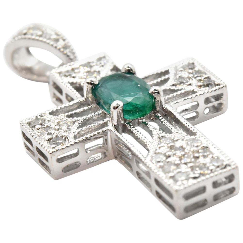 14 Karat White Gold Oval Emerald and Diamond Cross Pendant Necklace