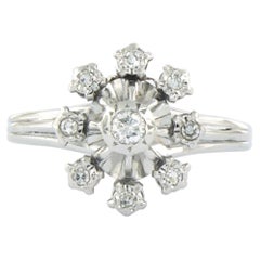 14k White Gold Oval Entourage Ring with 0.10ct Diamonds, Size 9.5