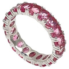 14K Weißgold Ovalförmiger rosa Turmalin-Eternity-Ring - 4,21 Karat